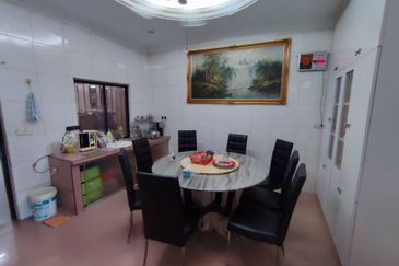 SL 3, Bandar Sungai Long