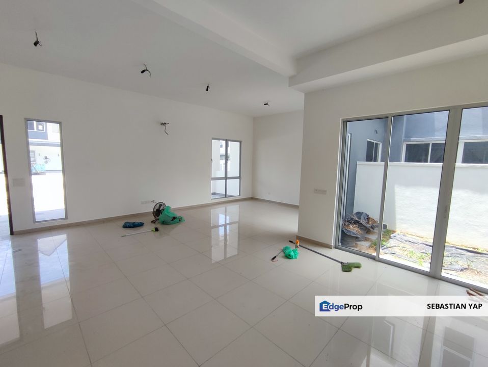 2 storey house for sale in Eco Forest Hazelton, Semenyih., Selangor, Semenyih