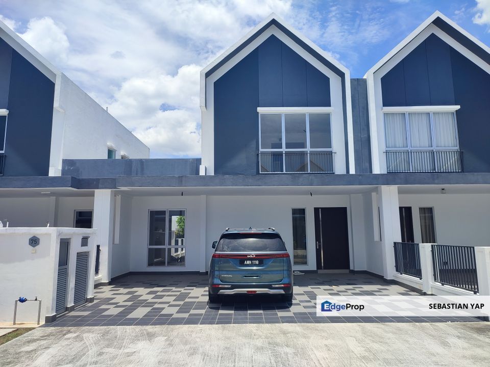 2 storey house for sale in Eco Forest Hazelton, Semenyih., Selangor, Semenyih