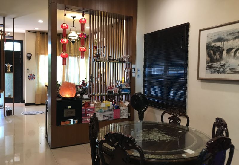 Sunway Utama Bungalow For Sale