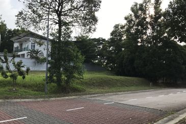 Subang Heights Bungalow Land For Sale