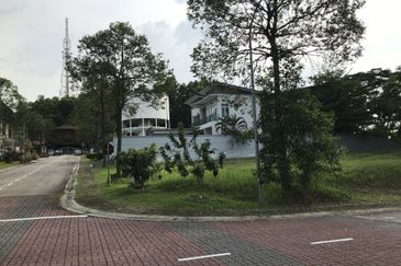 Subang Heights Bungalow Land For Sale