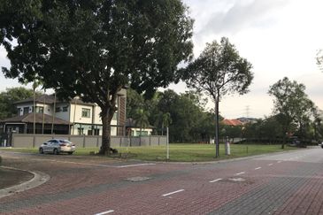 Subang Heights Bungalow Land For Sale