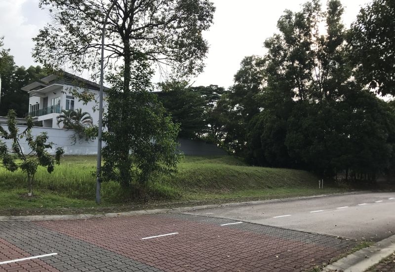 Subang Heights Bungalow Land For Sale