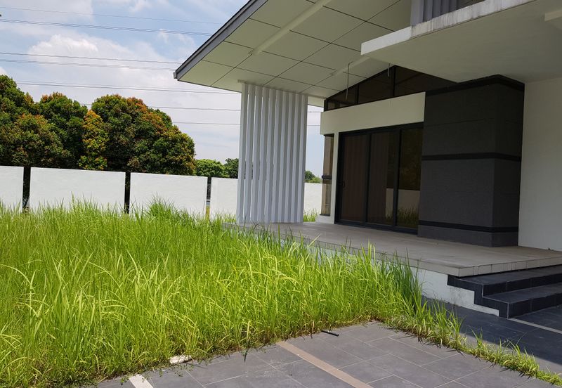 Subang Heights Bungalow For Sale