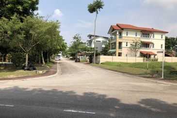 Subang Heights Bungalow Land For Sale