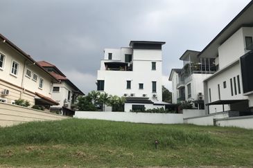 Subang Heights Bungalow Land For Sale