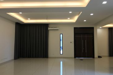 Subang Heights Bungalow For Sale