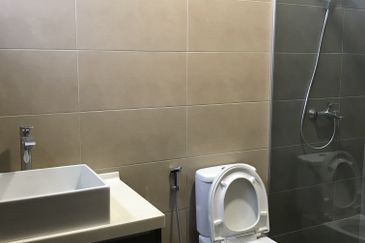 Subang Heights Bungalow For Sale