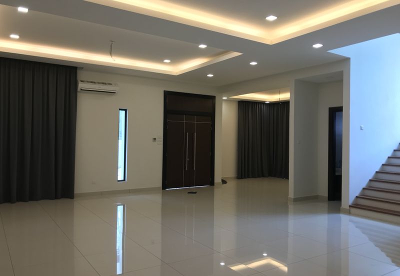 Subang Heights Bungalow For Sale