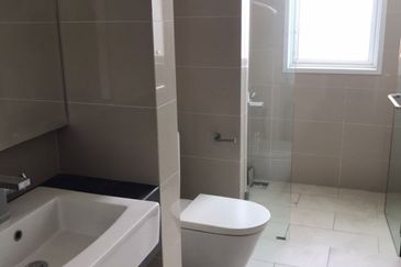 Subang Heights Bungalow For Sale