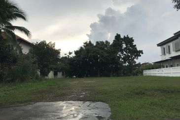 Subang Heights Bungalow Land For Sale