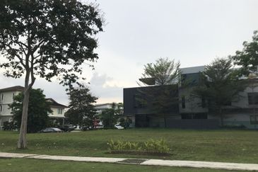 Subang Heights Bungalow Land For Sale