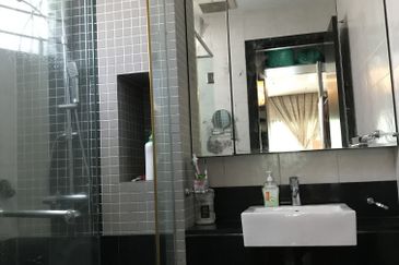 Sunway Utama Bungalow For Sale