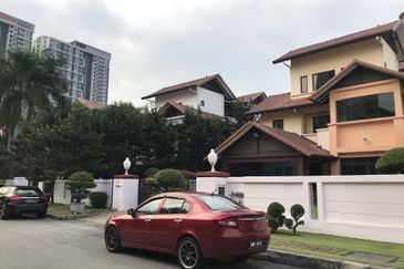 Sunway Utama Bungalow For Sale
