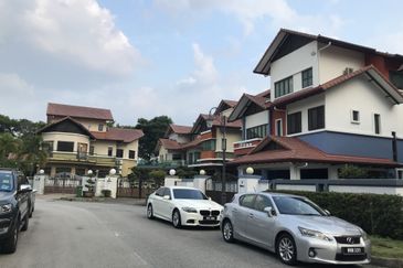 Sunway Utama Bungalow For Sale