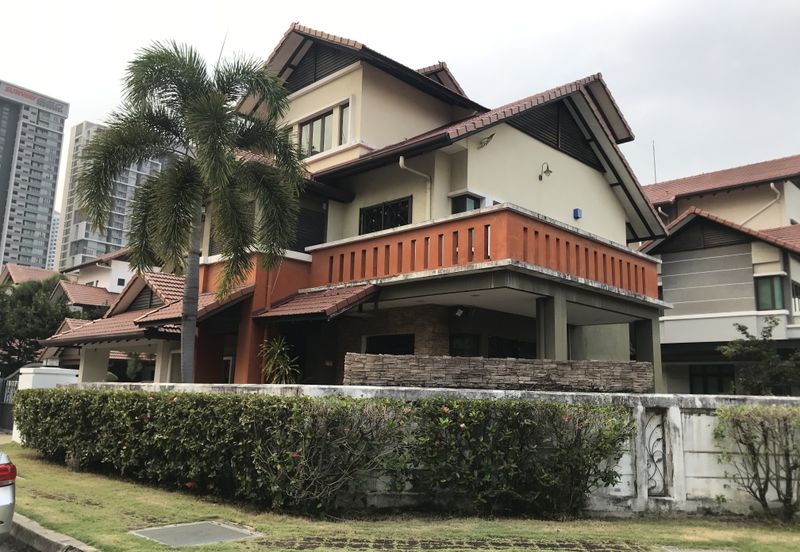 Sunway Utama Bungalow For Sale