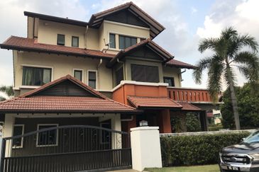 Sunway Utama Bungalow For Sale