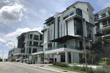 Kingsley Hills @ Putra Heights