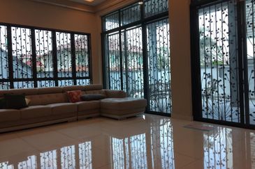 Subang Heights Bungalow For Sale