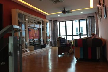 Subang Heights Bungalow For Sale