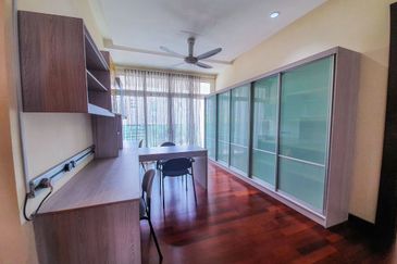 USJ Heights Bungalow For Sale