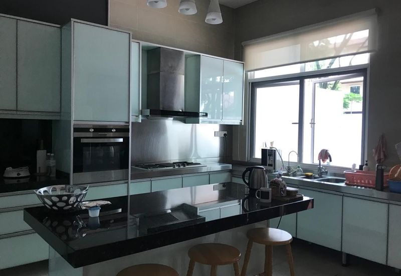 USJ Heights Bungalow For Sale