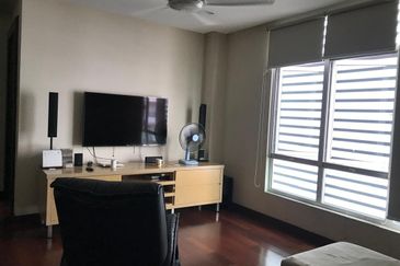 USJ Heights Bungalow For Sale