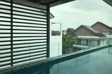 USJ Heights Bungalow For Sale