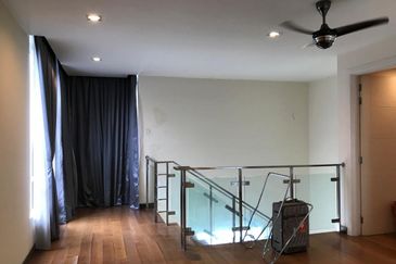 USJ Heights Bungalow For Sale