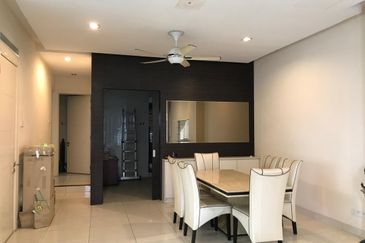 USJ Heights Bungalow For Sale