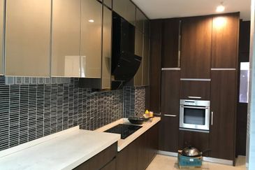 USJ Heights Bungalow For Sale