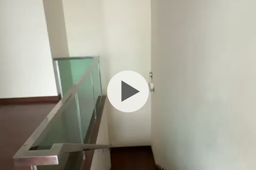 USJ Heights Bungalow For Sale