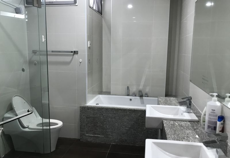 USJ Heights Bungalow For Sale