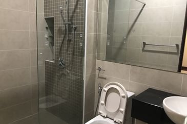 USJ Heights Bungalow For Sale