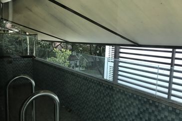 USJ Heights Bungalow For Sale