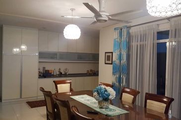 USJ Heights Bungalow For Sale