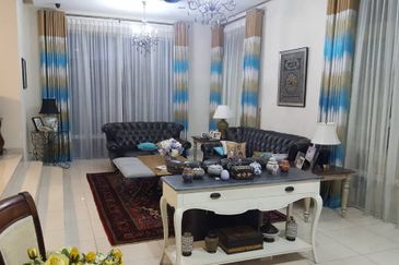 USJ Heights Bungalow For Sale