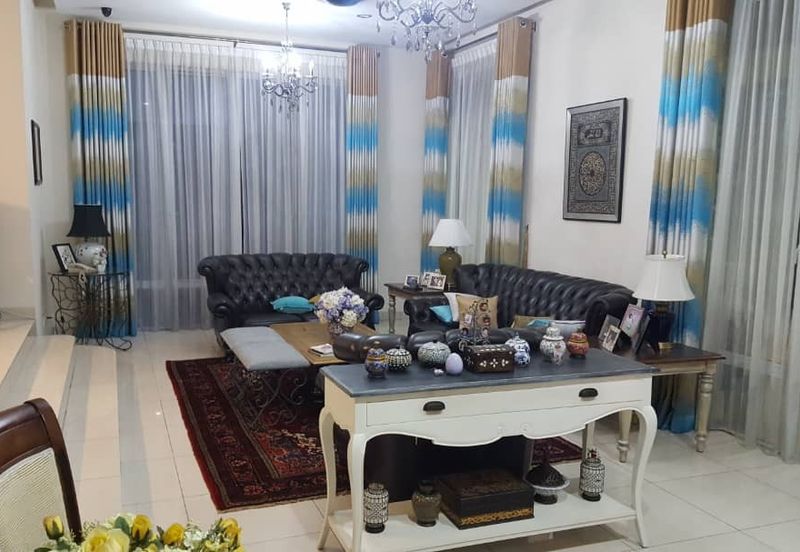 USJ Heights Bungalow For Sale