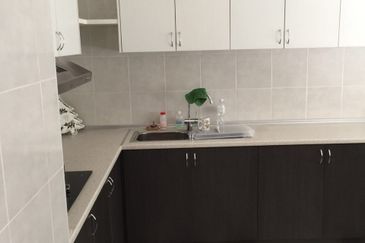 USJ Heights Bungalow For Sale