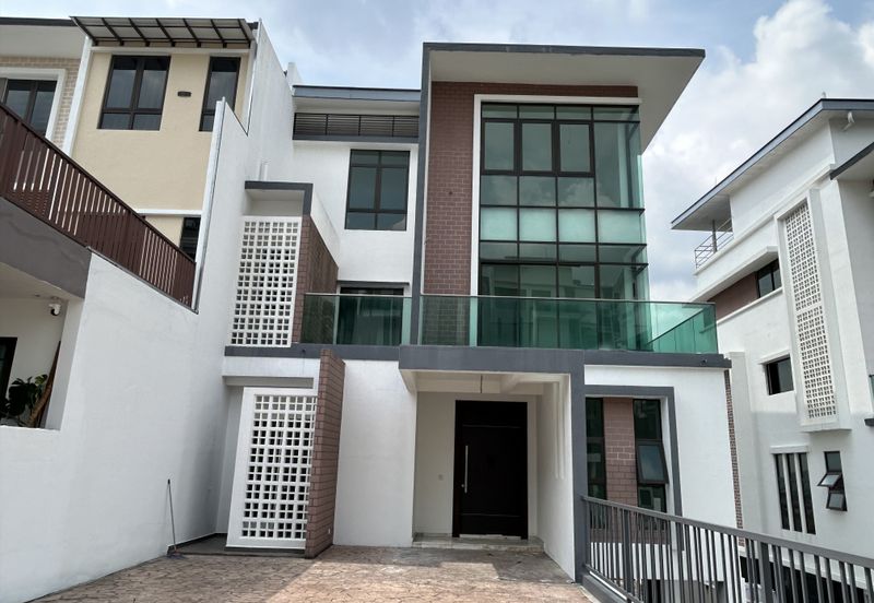 Kingsley Hills @ Putra Heights