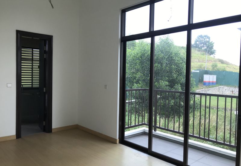 Kingsley Hills @ Putra Heights