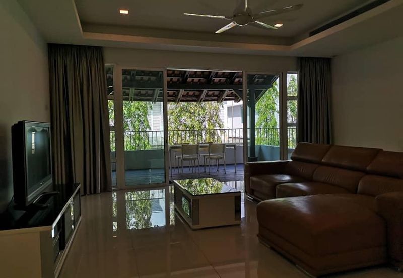 The Mews @ The Glades