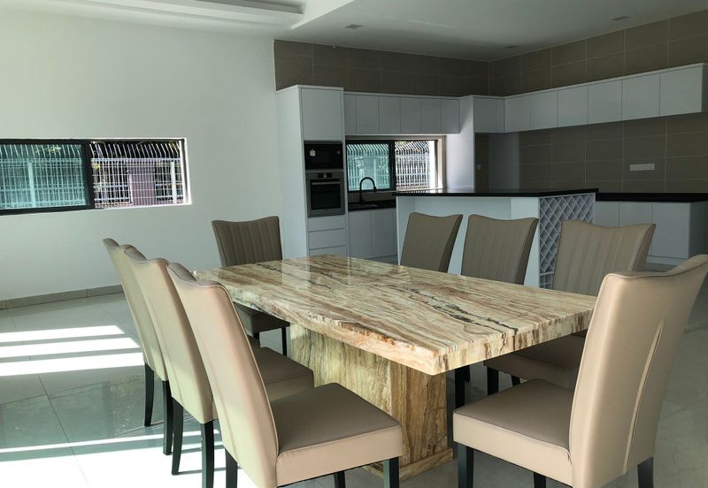 Subang Heights Bungalow For Sale