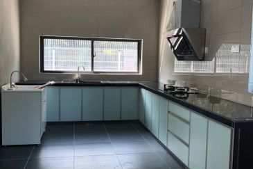 Subang Heights Bungalow For Sale