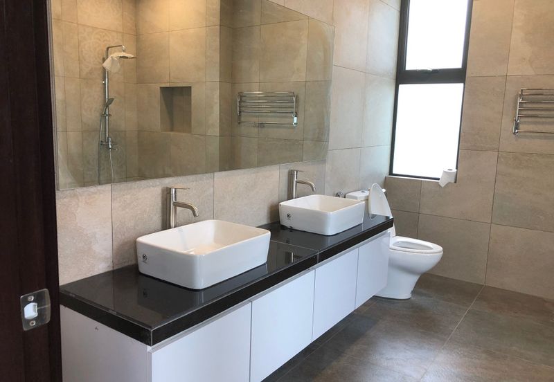 Subang Heights Bungalow For Sale