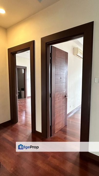 Short drive Subang Parade, Sunway University, Selangor, USJ Heights