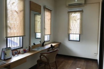 Subang Heights Bungalow For Sale