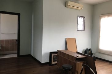 Subang Heights Bungalow For Sale