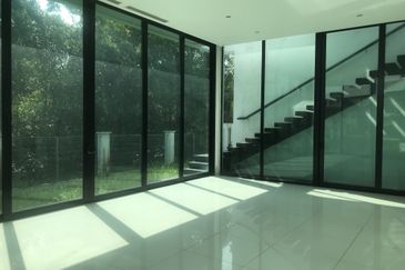 Subang Heights Bungalow For Sale